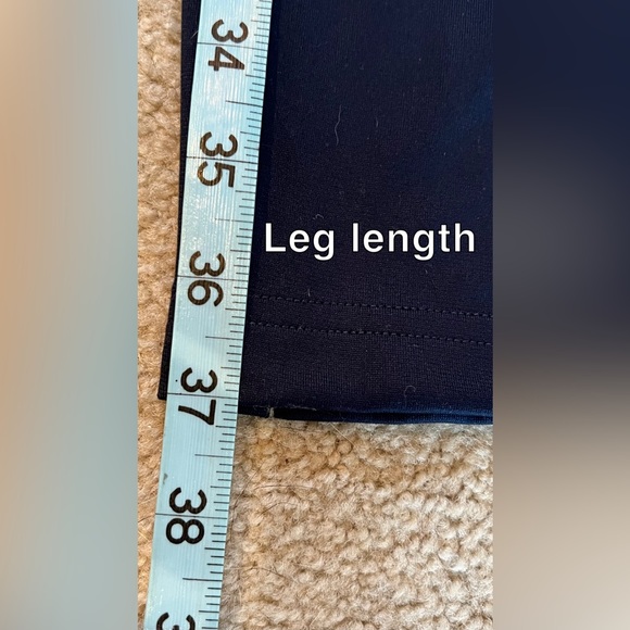 Youth Nike dry fit joggers - Picture 5 of 5